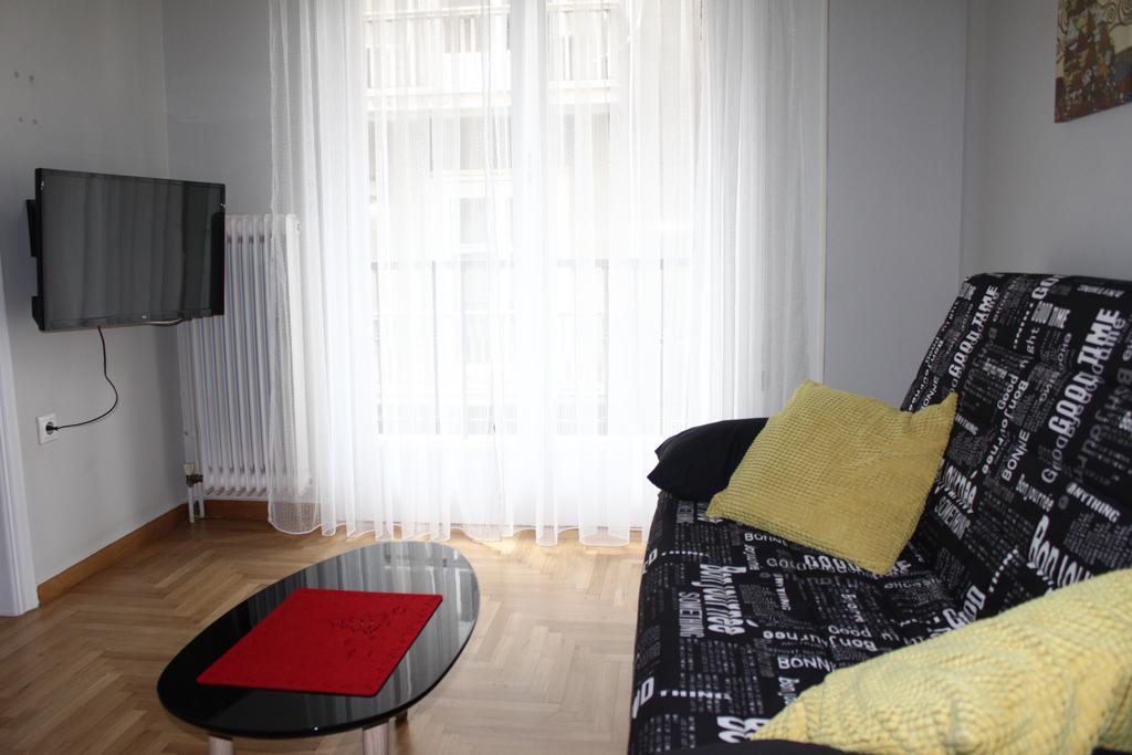 Cheery Apartment In The Center Of 아테네 외부 사진